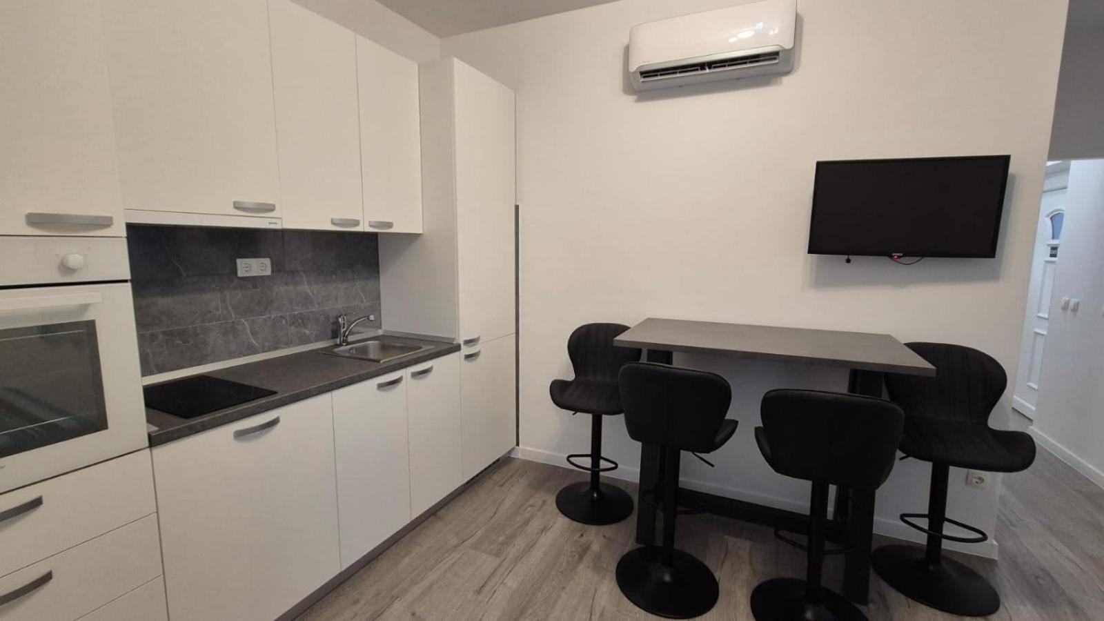 Apartments Sea Star Kastela Exterior photo